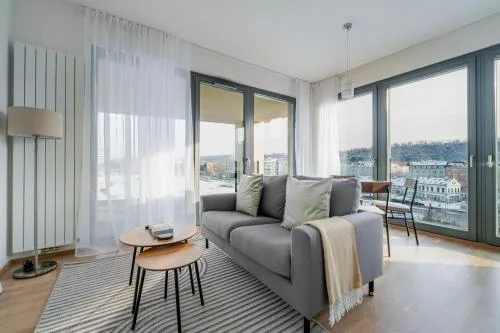 Blueground Rohanský ostrov balcony nr Vltava PRG-91