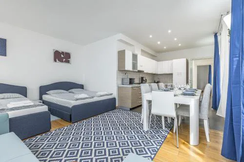 Breeze Apartment