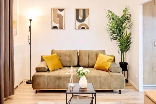 Casa Center Apartments