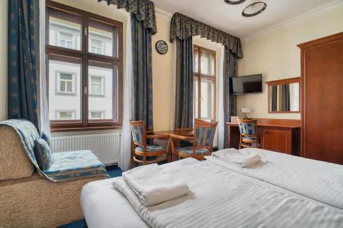 Cozy Historic City Centre Studio by Rentez