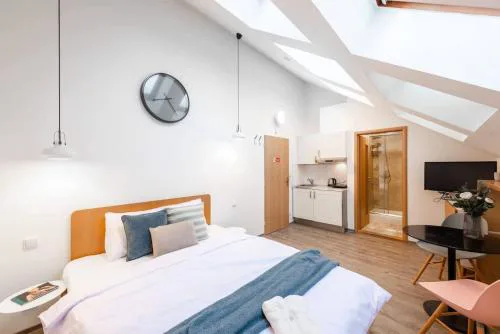 Delightful Old Town Studio