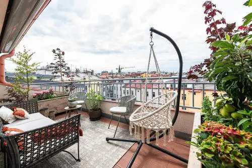 Designer two-bedroom apartment with terrace