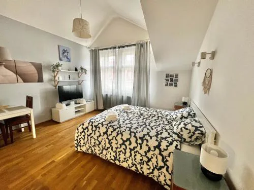 DOMIRA Riverside apartment