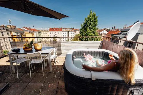 Elephant Signature Penthouse