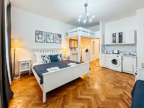 ELSO center apartment