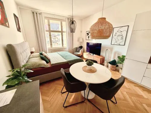 ESMOA apartments - Ovenecká, Praha 7 - plně vybaven
