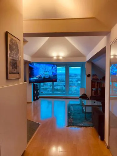 Family-Friendly & Stunning Views