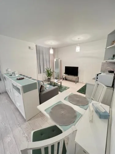 FREE PARKING IN GARAGE Karolina Plazza, new cosy studio with all you need