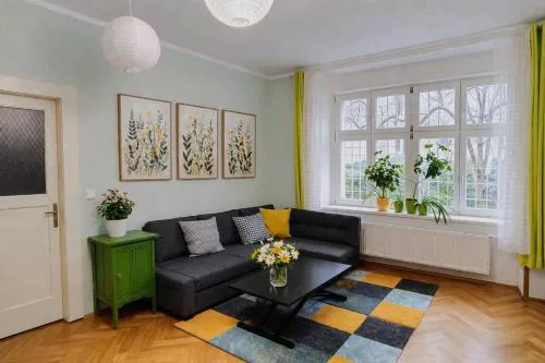 Garden Apartment