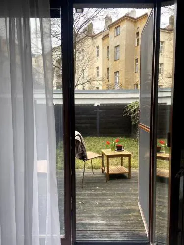 Garden studio in the heart of Vinohrady