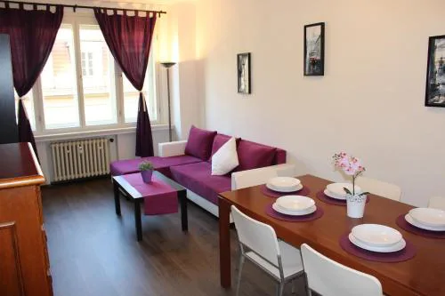 Go Native Prague Apartment