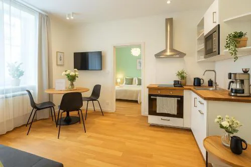 2BR APT - Prague 1 - Elevator - Self Check-in