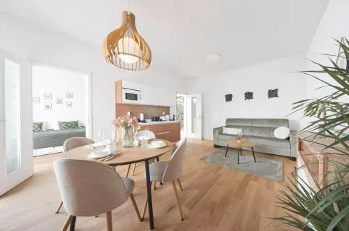 Kajetanka Residence - a cosy apartment with terrace close to Prague Castle