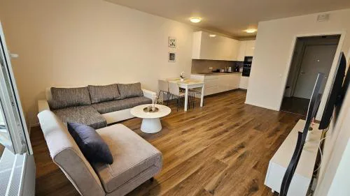 Klamovka stylish Apartment by Rentez