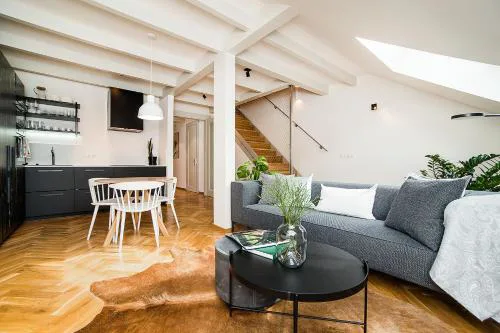 Large and modern apartment in the heart of Prague