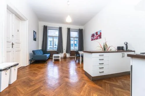 Legerova Apartments