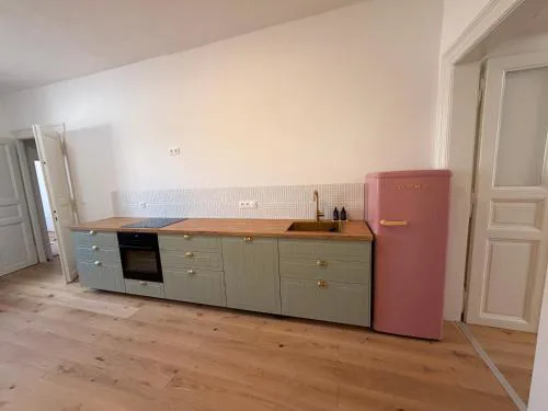 Legerova Urban Charm