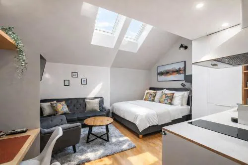 Luxurious Studio at New Town By Wishlist Prague