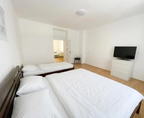 Modern and comfortable apartment for up to 5 guests located in the popular Prague 6, 10 minuts to city center