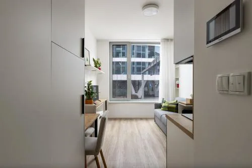 Modern Apartment Near Anděl & Metro