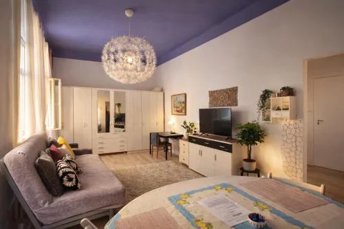 Modern Studio in the Heart of Prague 1 , Steps from Main Station and Old Town