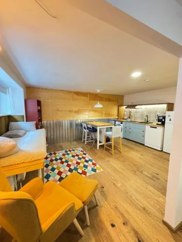 Negroni Apartment