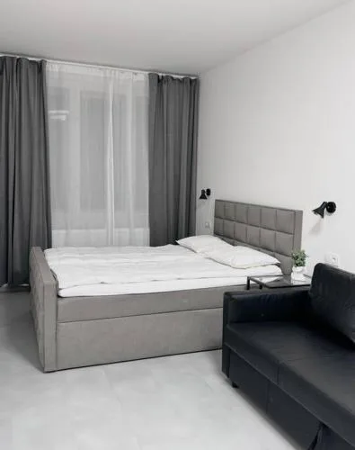 NEW Modern Large Apartment in New Town 3BDR