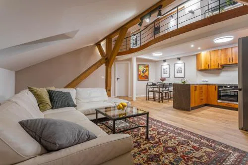 Parkview Penthouse