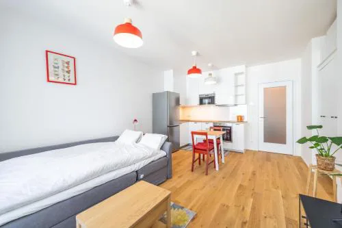 Peaceful and cosy newly built studio with parking