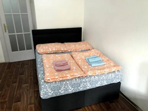 Pleasant apartment with terrace, 1 min. from metro