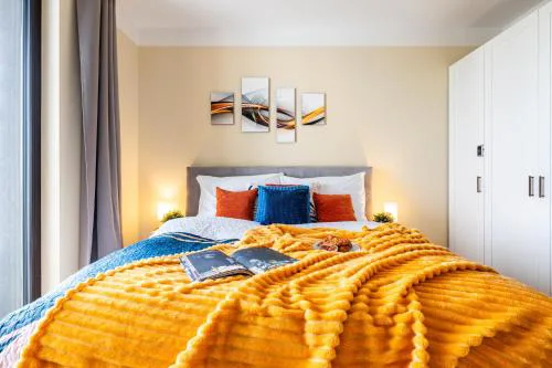 Prague Days - One-Bedroom Apartment with Balcony, Garage & 250 Mbs WiFi