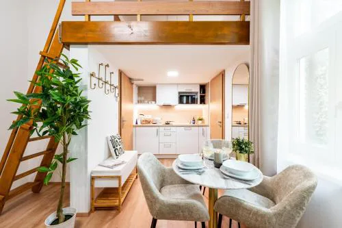 Prague Days - Studios with Loft bed in Top location