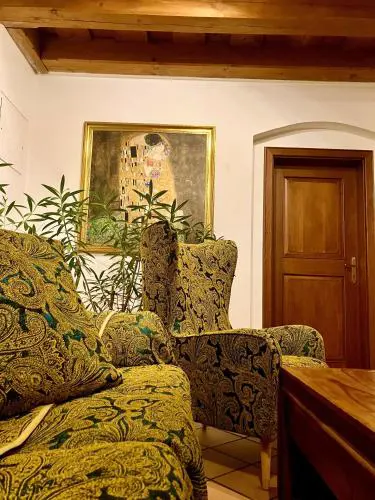Prague Romantic Apartment near Charles Bridge