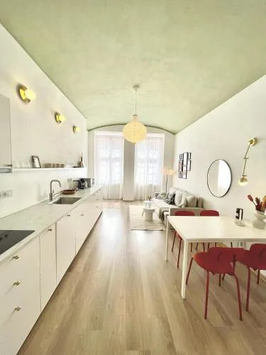 Rentero natural ground base Apartment, Prague