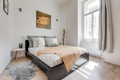 Romantic apartment by the park - uaka7