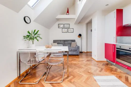 Rooftop Apartment, Vinohrady, City Center