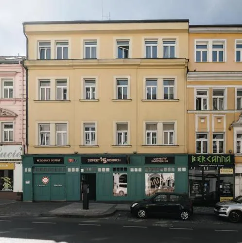 Seifert Residence