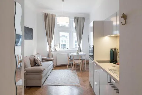 Skolska Junior apartment