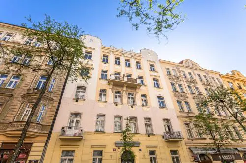 Slavikova Residence