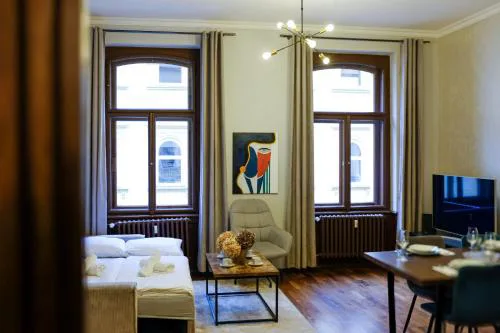 SMÍCHOV Riverfront Apartment Prague 5, Near Anděl