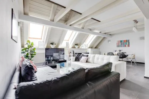 Spacious stylish attic in the heart of the center - Karlovo