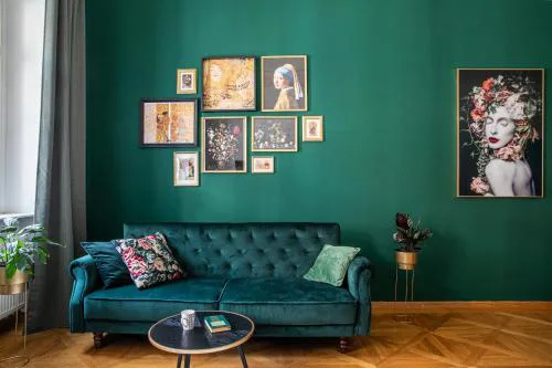 Stylish 3-Suites Apt by the Prague Castle - N2