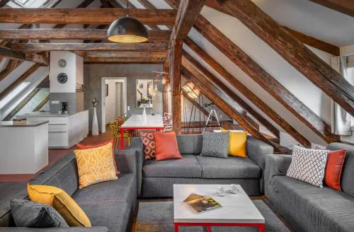Three Bedroom Apartment with terrace Kepler-4 Art