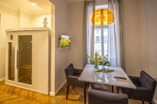 Vojtesska Apartment By Ruterra