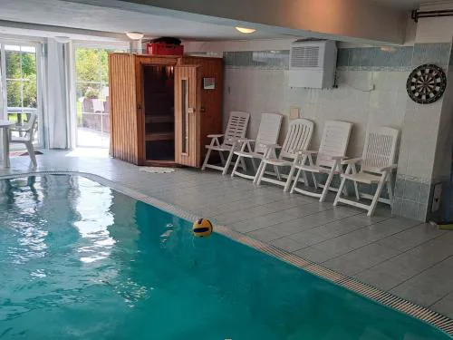 Holiday Home Komfortvilla in Prag- Hallenbad- Whirlpool- Sauna by Interhome