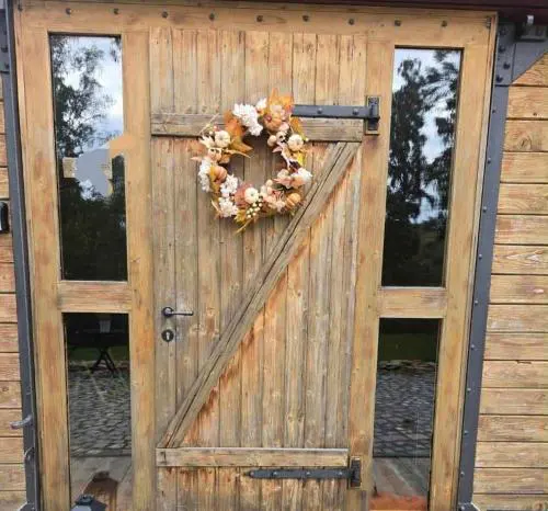 Obytný vagón Bzová Běleč