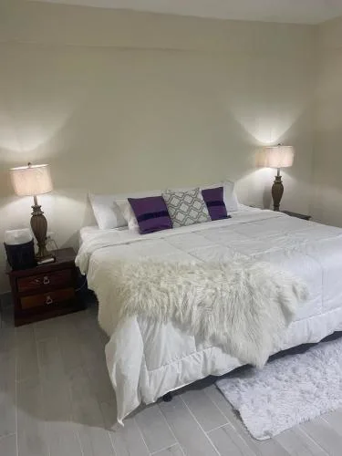 Mayra House habitación independiente cerca del aeropuerto las Américas TAXI DISPONIBLE