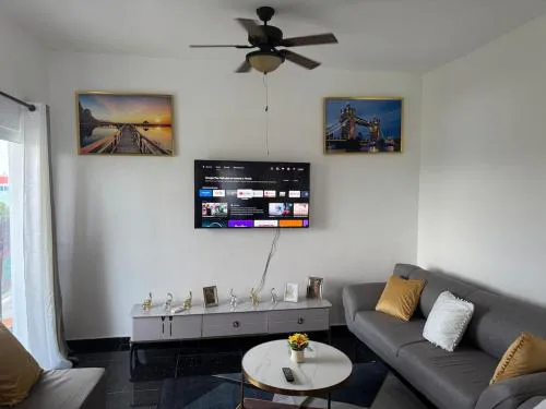 Modern 3-Bedroom Apartment with Pool