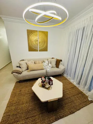 Luxurious and comfortable 1 level