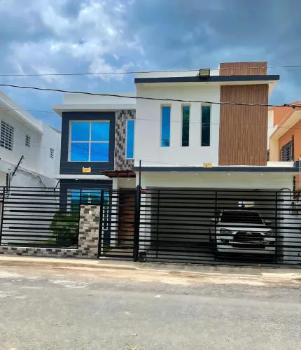 Villa súper cómoda 3 habitaciones con piscina